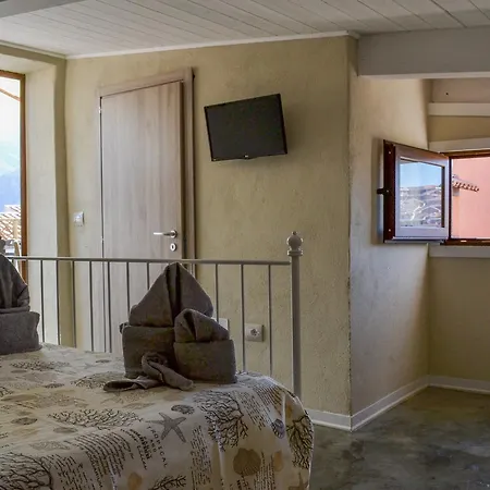 Bed and breakfast Vistamar 3*