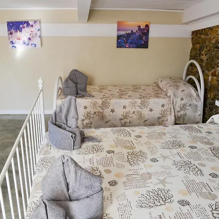 Bed and breakfast Vistamar 3*